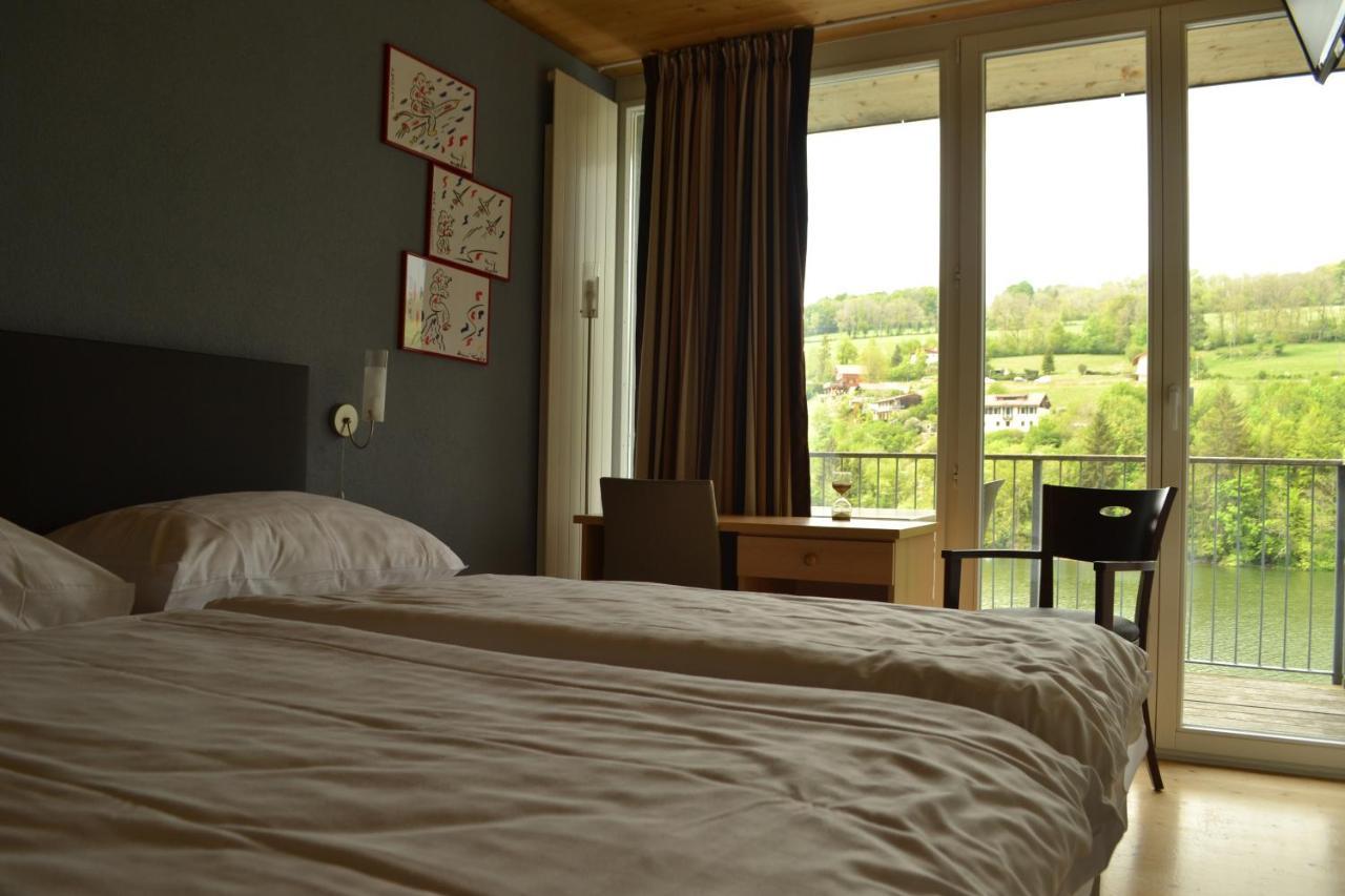 Hotel Les Rives Du Doubs Les Brenets Exteriér fotografie