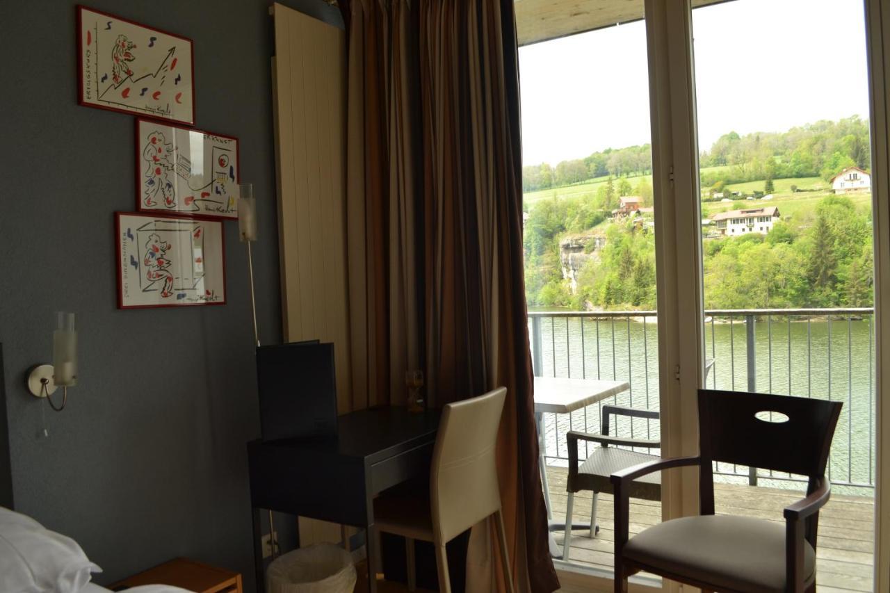 Hotel Les Rives Du Doubs Les Brenets Exteriér fotografie