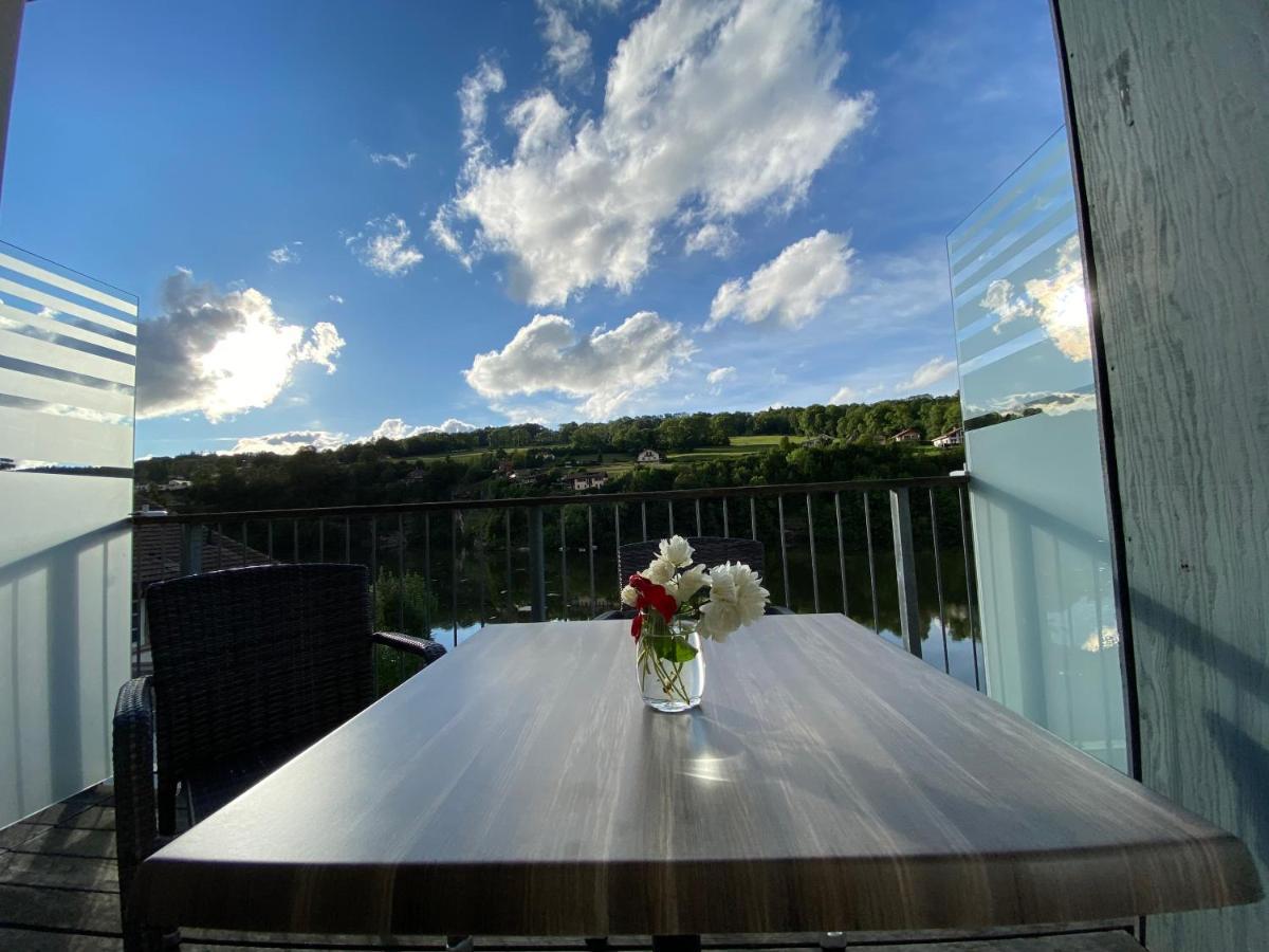 Hotel Les Rives Du Doubs Les Brenets Exteriér fotografie